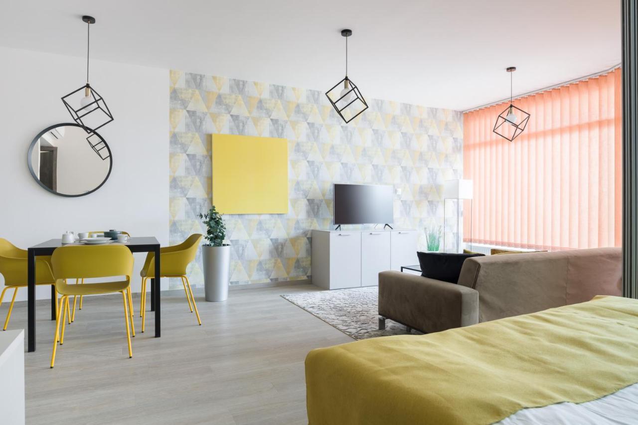 Parizs Garden Hotel 4*