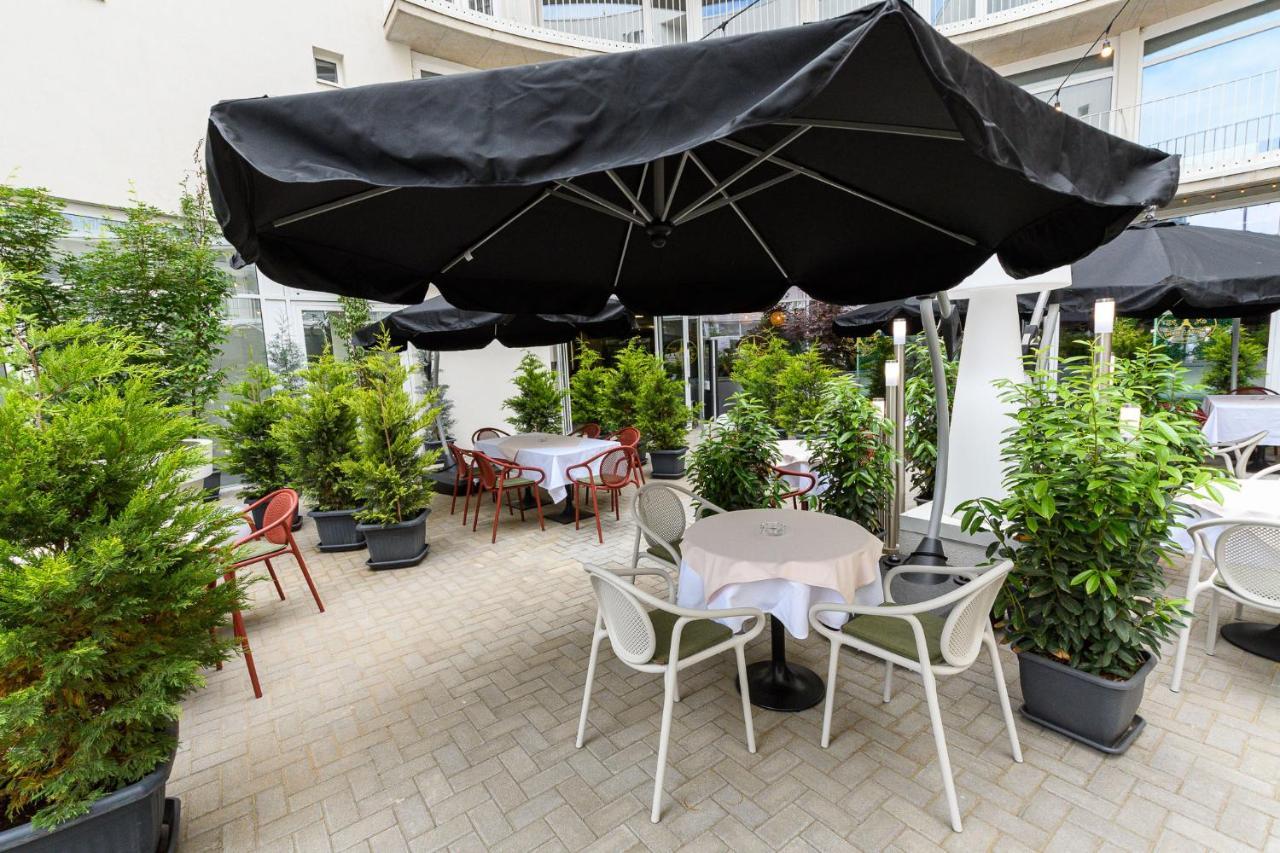 Parizs Garden Hotel Debrecen
